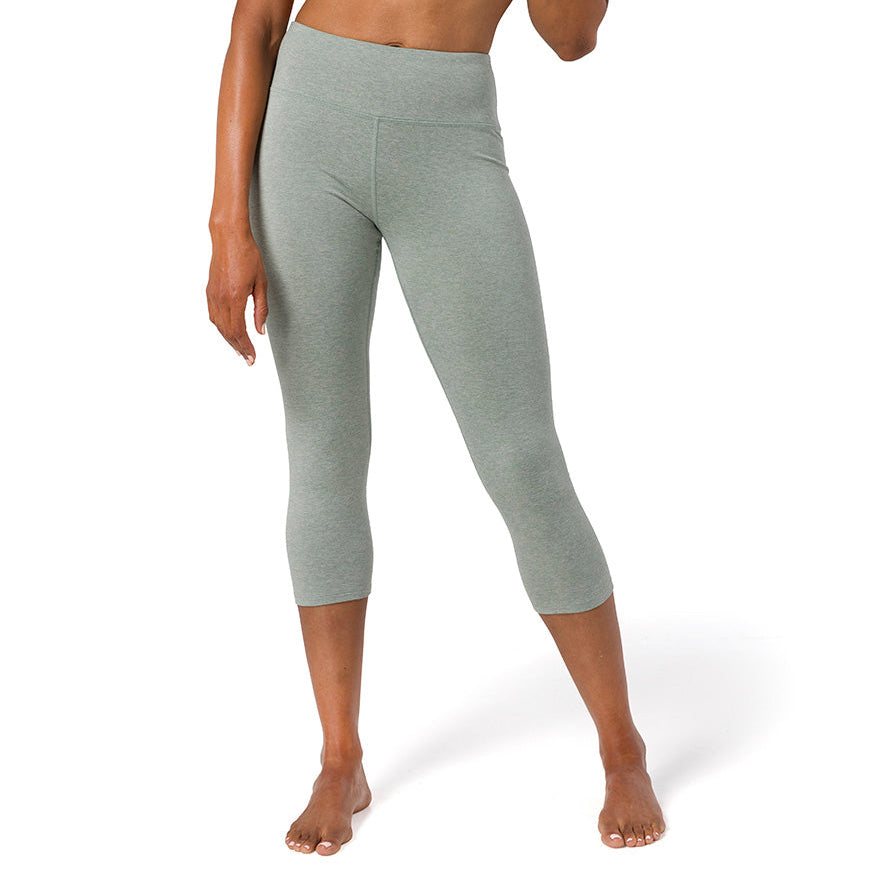 Dhara Capri Legging 3/4 Mujer Manduka Verde Claro