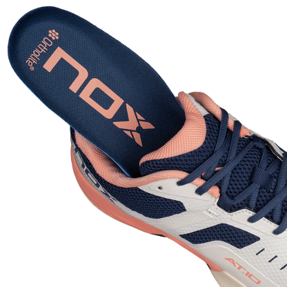 Zapatillas de Pádel NOX AT10 PRO Gardenia/Titán