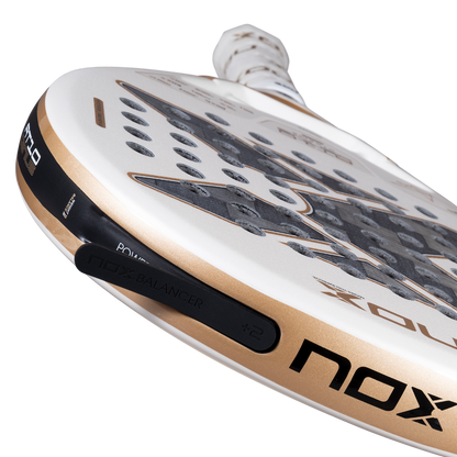 Pala Nox AT10 Genius 12K Alum Xtrem by Agustín Tapia 2026