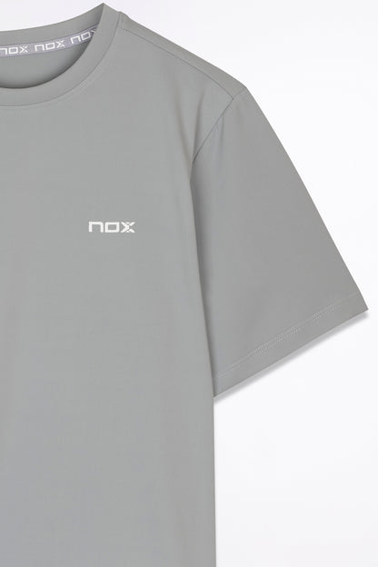 Camiseta Nox Team Regular Hombre Gris 2025
