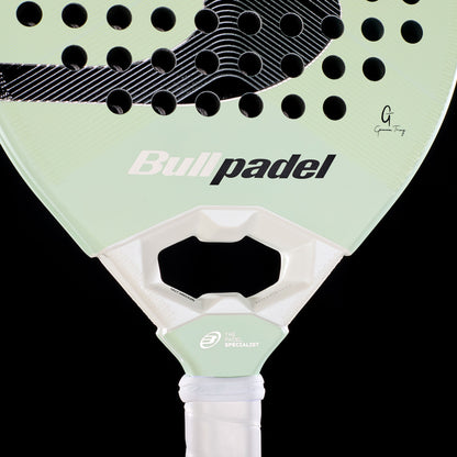 Pala Bullpadel Elite 02