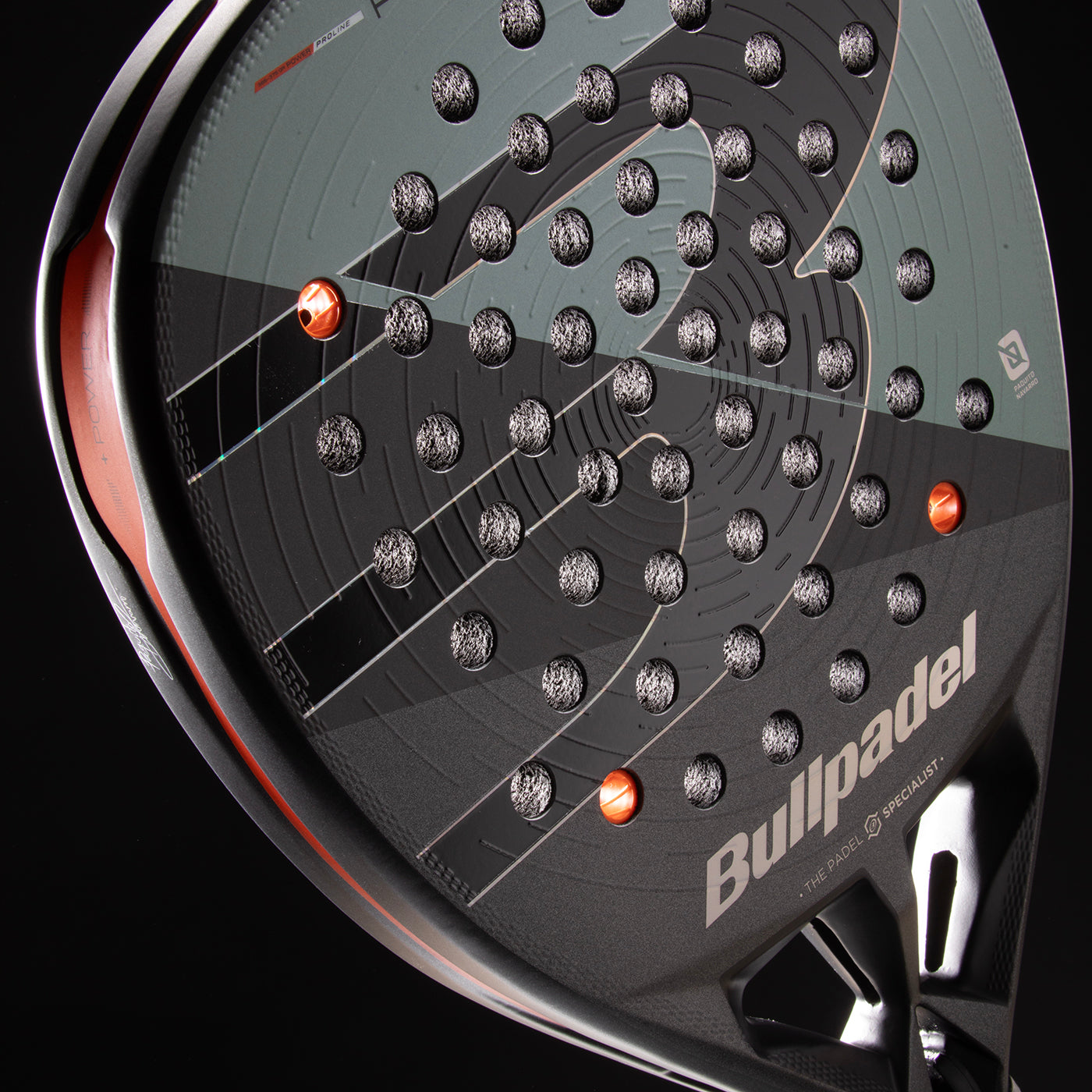Pala Bullpadel Hack 04 Comfort 26
